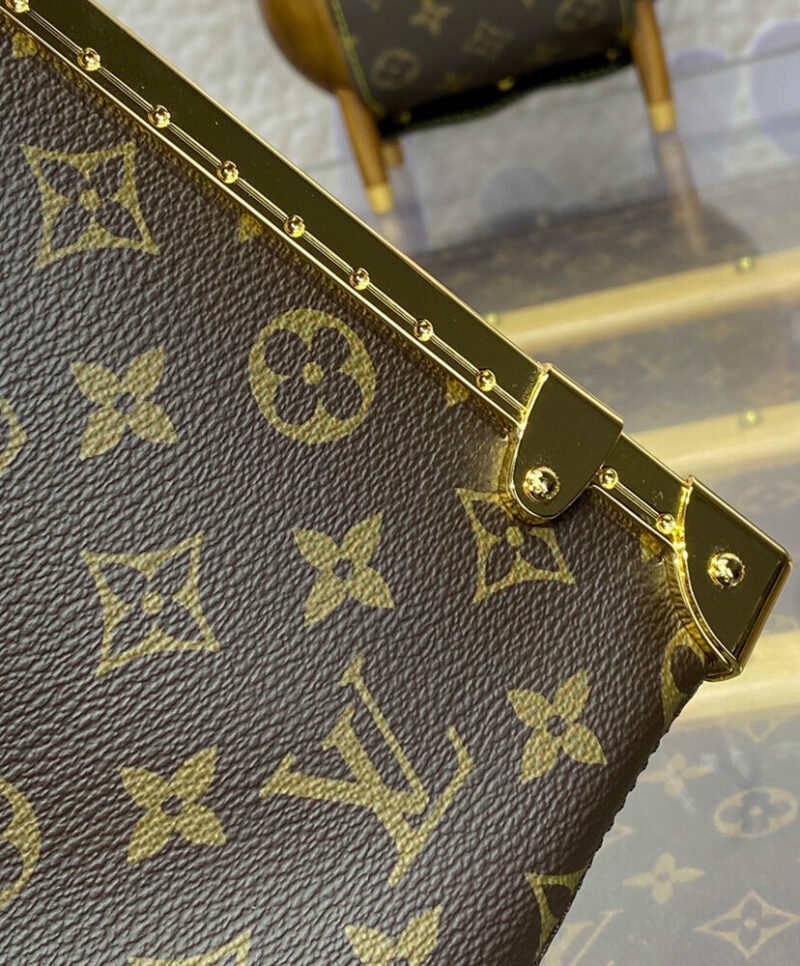 Louis Vuitton Lucky Trunk M12075 Brown